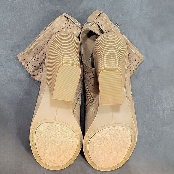 BRAND NEW SUGAR VERUCA LASER-CUT OUT WITHD FISH MOUTH ANKLE BOOTIES - Picture 13 of 16